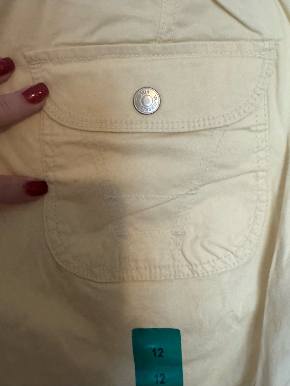 NWT Gloria Vanderbilt LANA Yellow Cargo Shorts SIZE: 12    #3 - Picture 5 of 10